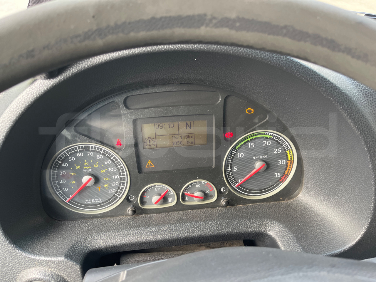 Iveco 100/E4 - School bus: picture 3 Iveco 100/E4 - School bus: picture 3