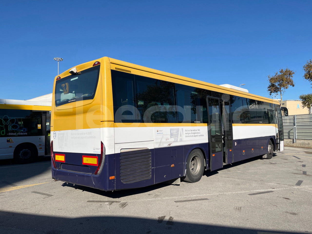 Suburban bus Iveco Crossway: picture 17