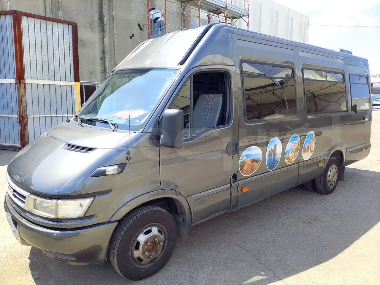 Iveco Daily - Minibus, People carrier: picture 4 Iveco Daily - Minibus, People carrier: picture 4