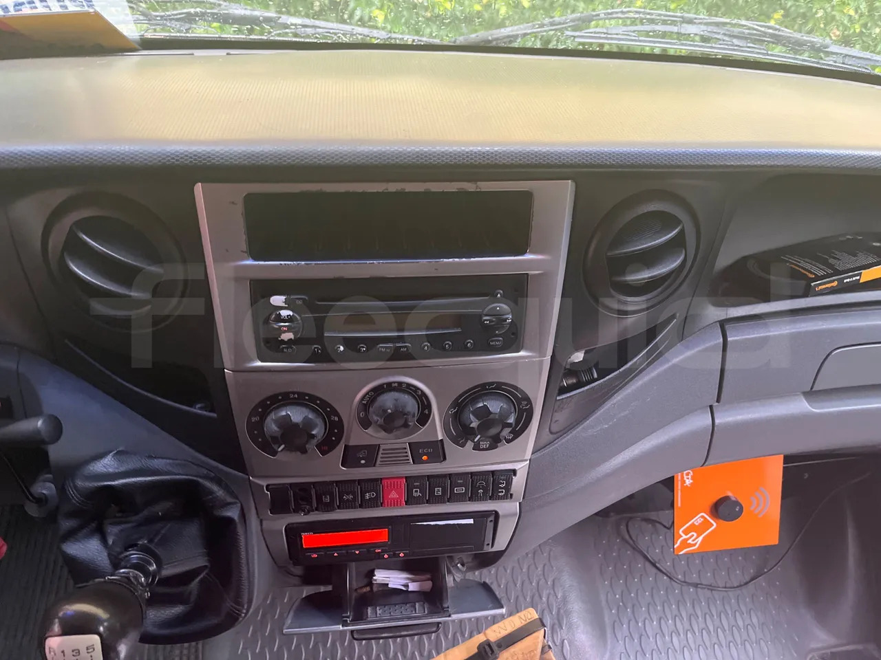 Suburban bus Iveco Daily: picture 19