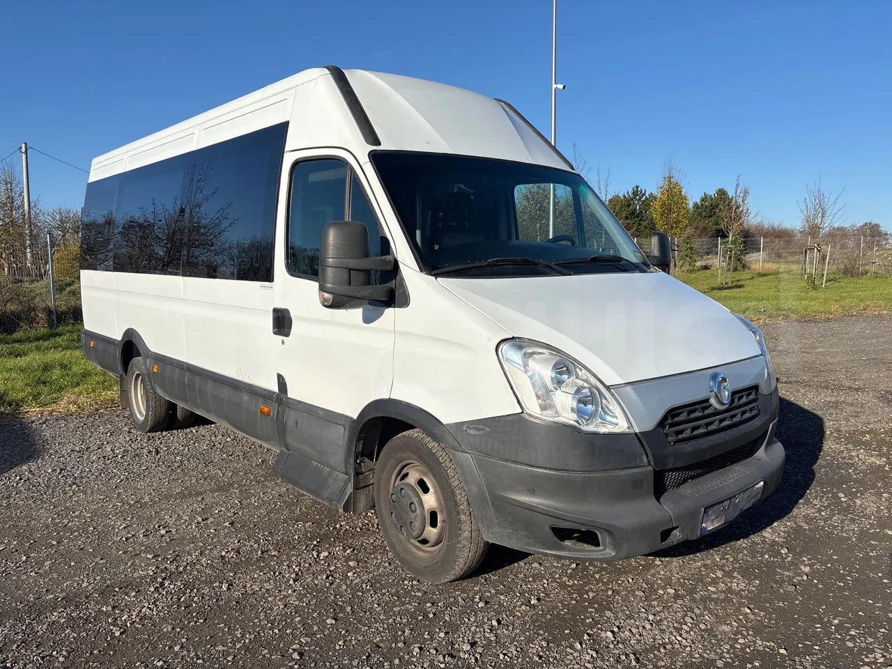 Iveco Daily - Minibus, People carrier: picture 1 Iveco Daily - Minibus, People carrier: picture 1