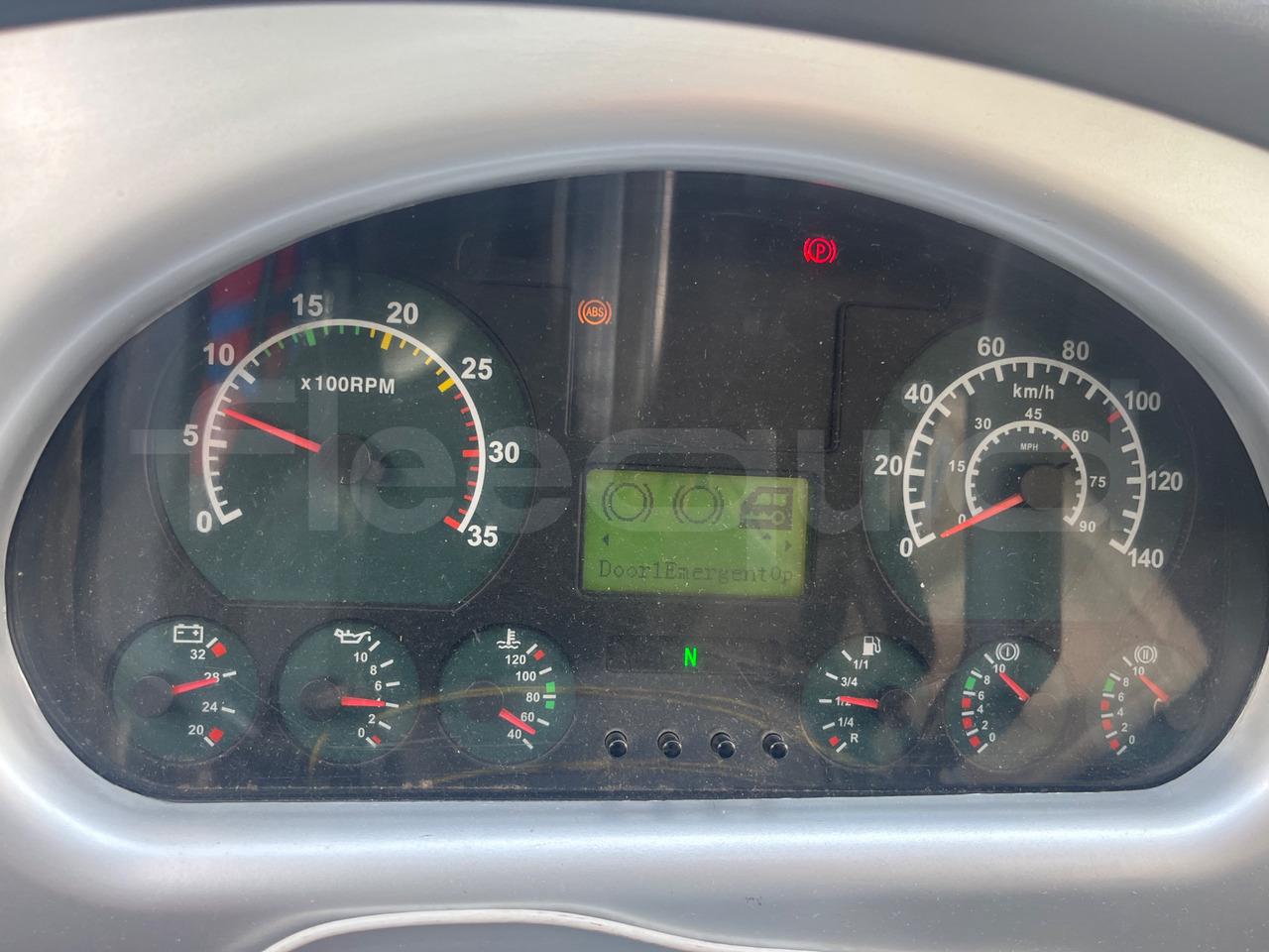 King Long XMQ6900 - Coach: picture 3 King Long XMQ6900 - Coach: picture 3