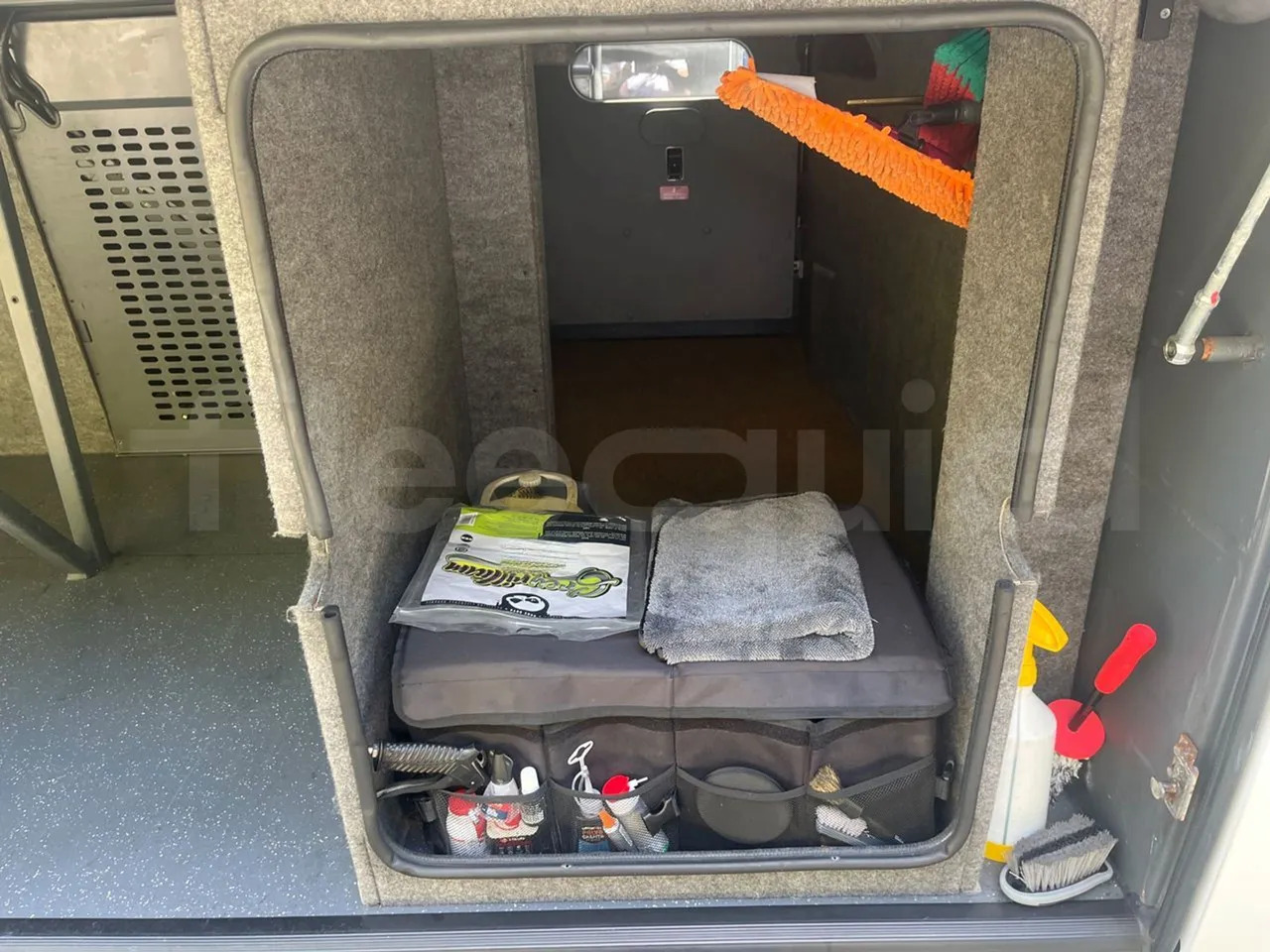 Leasing of Man Lion's Coach Man Lion's Coach: picture 6 Leasing of Man Lion's Coach Man Lion's Coach: picture 6