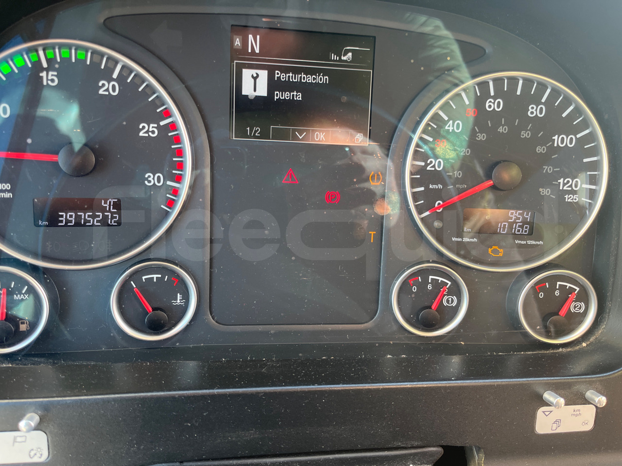 Man Lion's Coach - Coach: picture 3 Man Lion's Coach - Coach: picture 3