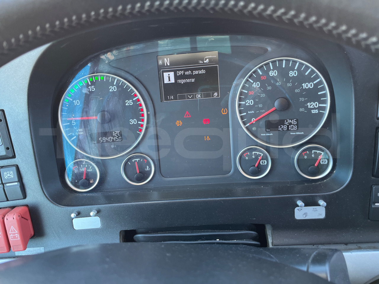 Man Lion's Coach - Coach: picture 3 Man Lion's Coach - Coach: picture 3