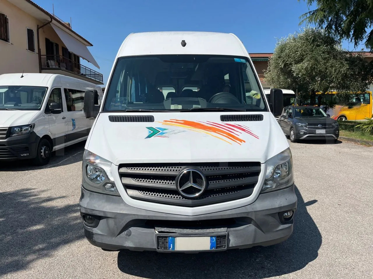 Mercedes-Benz MB906 - Minibus, People carrier: picture 2 Mercedes-Benz MB906 - Minibus, People carrier: picture 2