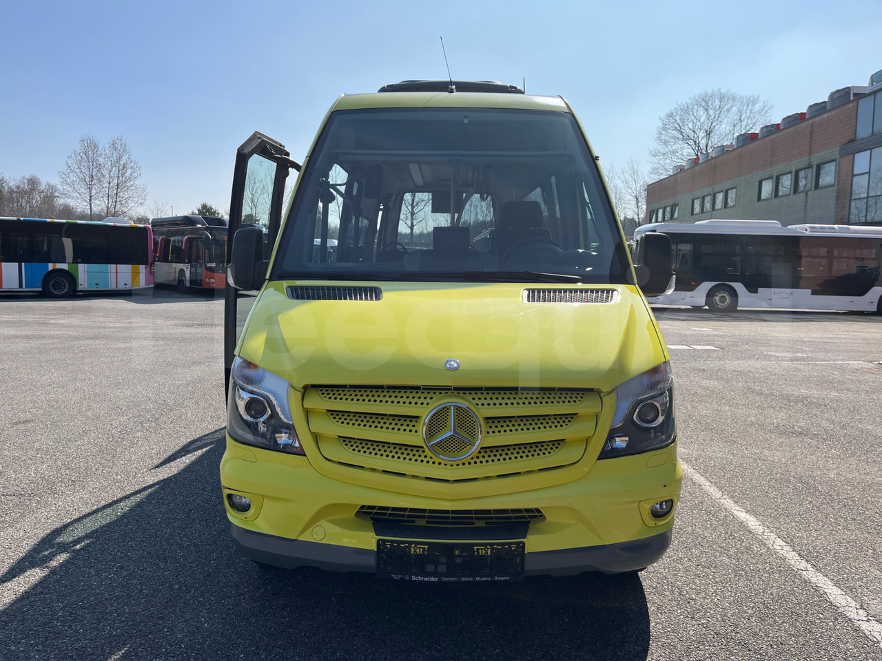 Mercedes-Benz Sprinter - Minibus, People carrier: picture 2 Mercedes-Benz Sprinter - Minibus, People carrier: picture 2