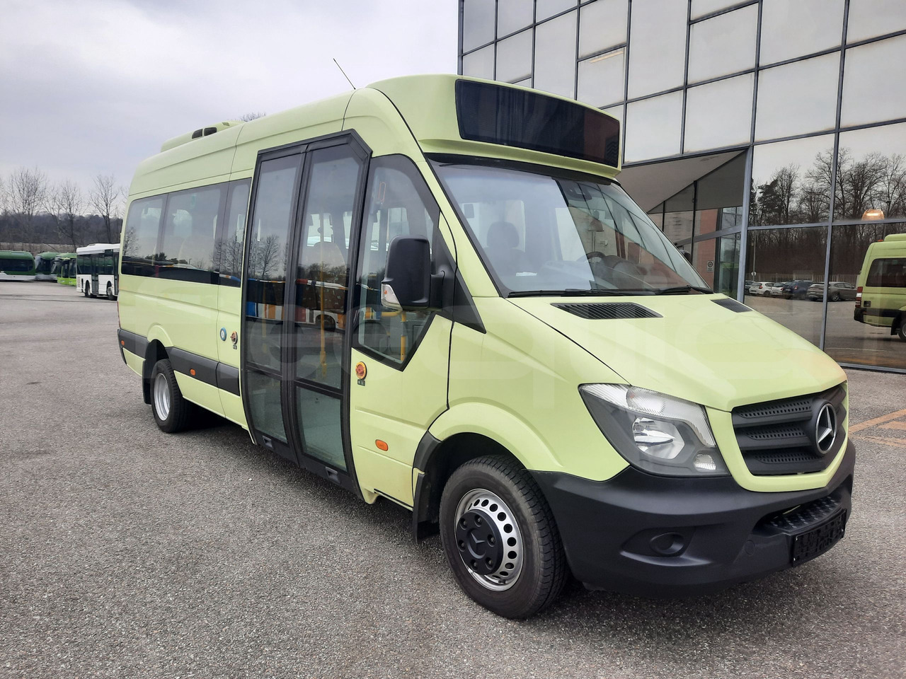 Mercedes-Benz Sprinter - Minibus, People carrier: picture 1 Mercedes-Benz Sprinter - Minibus, People carrier: picture 1