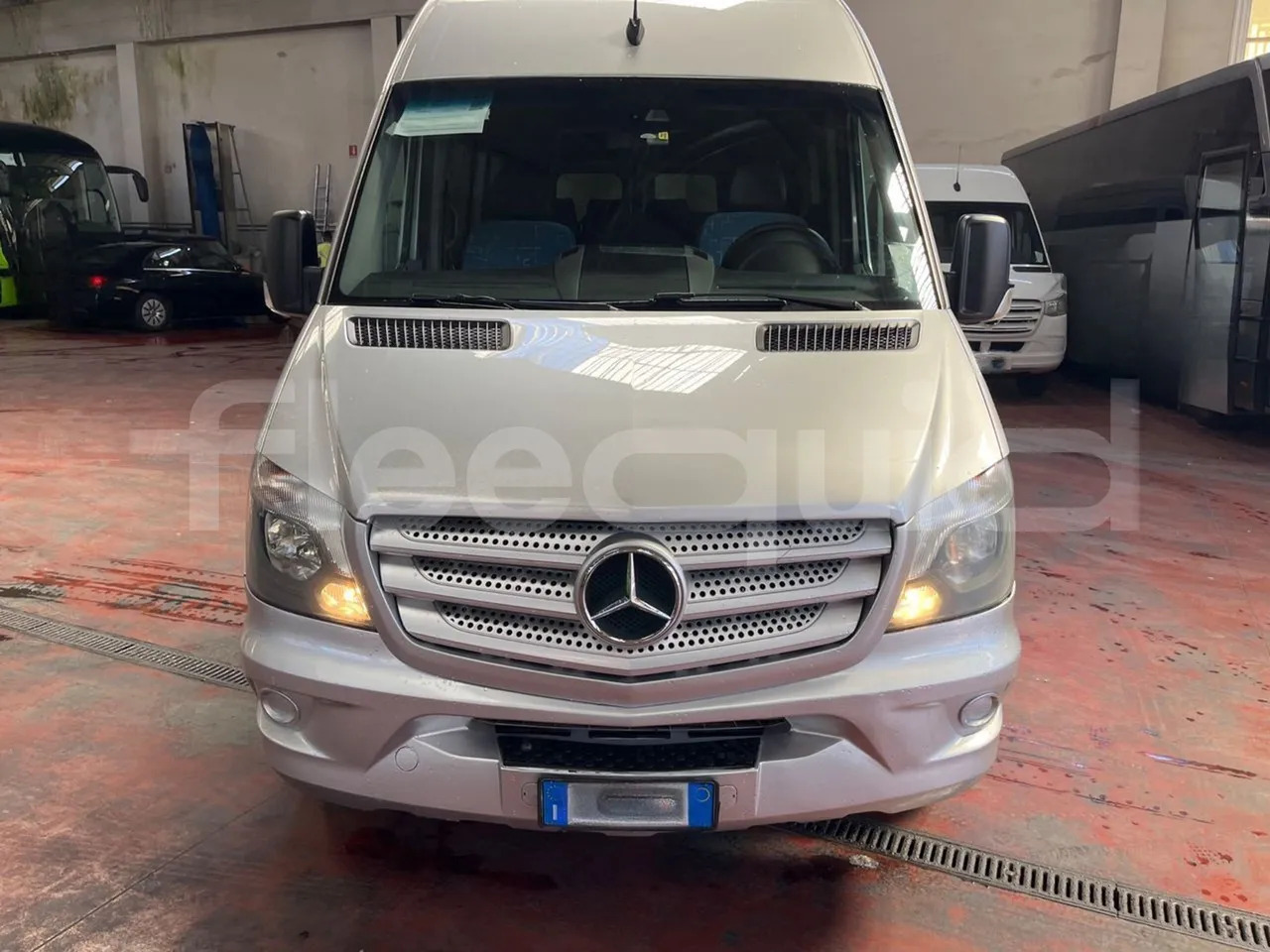 Mercedes-Benz Sprinter - Minibus, People carrier: picture 2 Mercedes-Benz Sprinter - Minibus, People carrier: picture 2