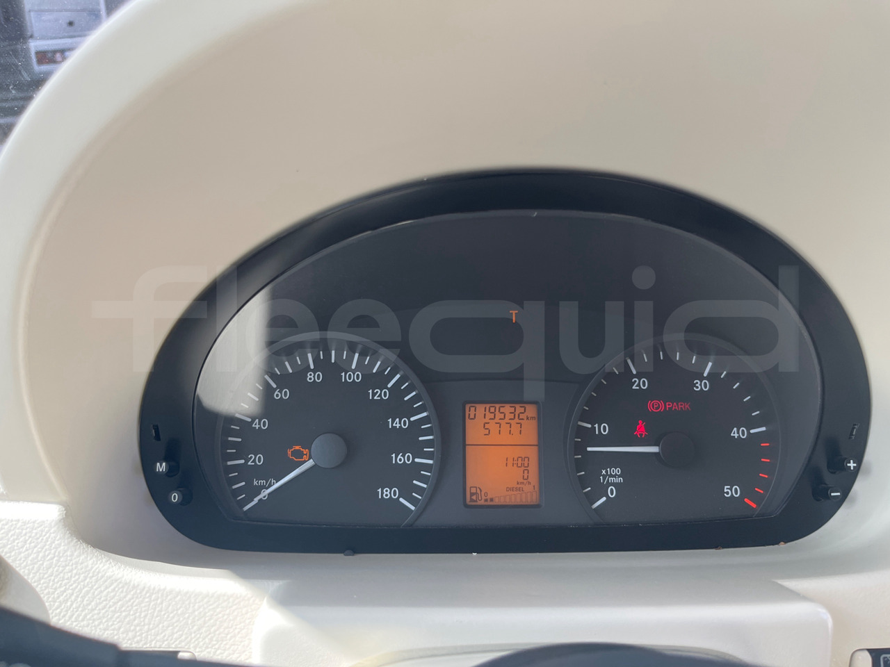 Mercedes-Benz Sprinter - Minibus, People carrier: picture 3 Mercedes-Benz Sprinter - Minibus, People carrier: picture 3