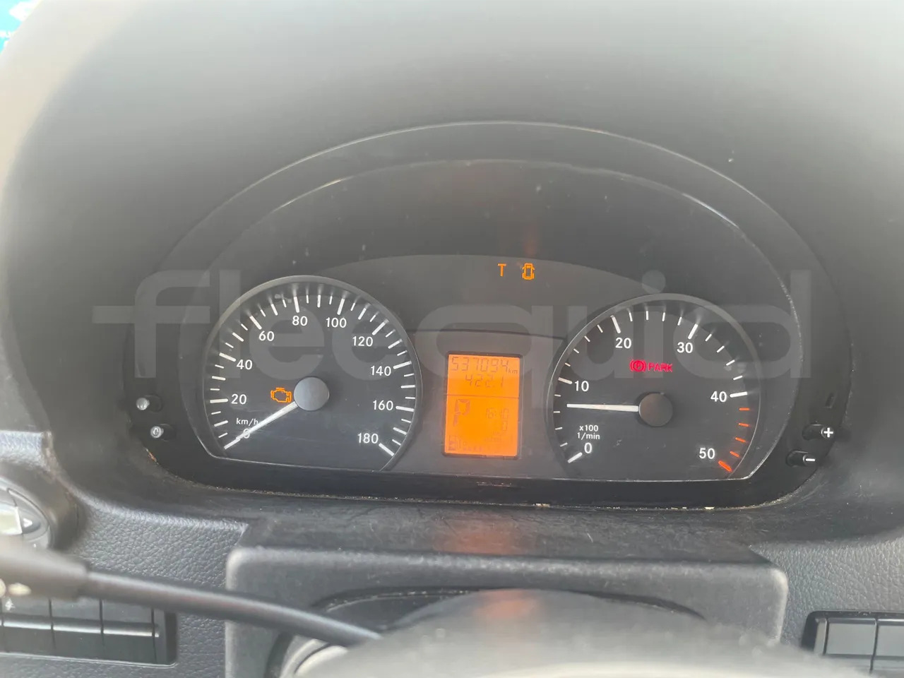 Mercedes-Benz Sprinter - Minibus, People carrier: picture 2 Mercedes-Benz Sprinter - Minibus, People carrier: picture 2