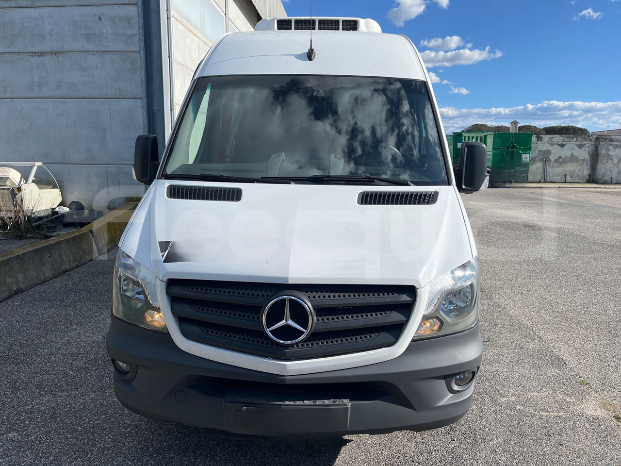 Mercedes-Benz Sprinter - Minibus, People carrier: picture 2 Mercedes-Benz Sprinter - Minibus, People carrier: picture 2