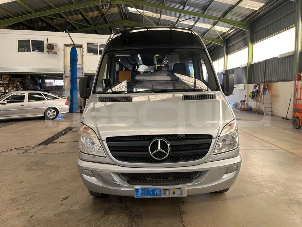 Mercedes-Benz Sprinter - Minibus, People carrier: picture 2 Mercedes-Benz Sprinter - Minibus, People carrier: picture 2