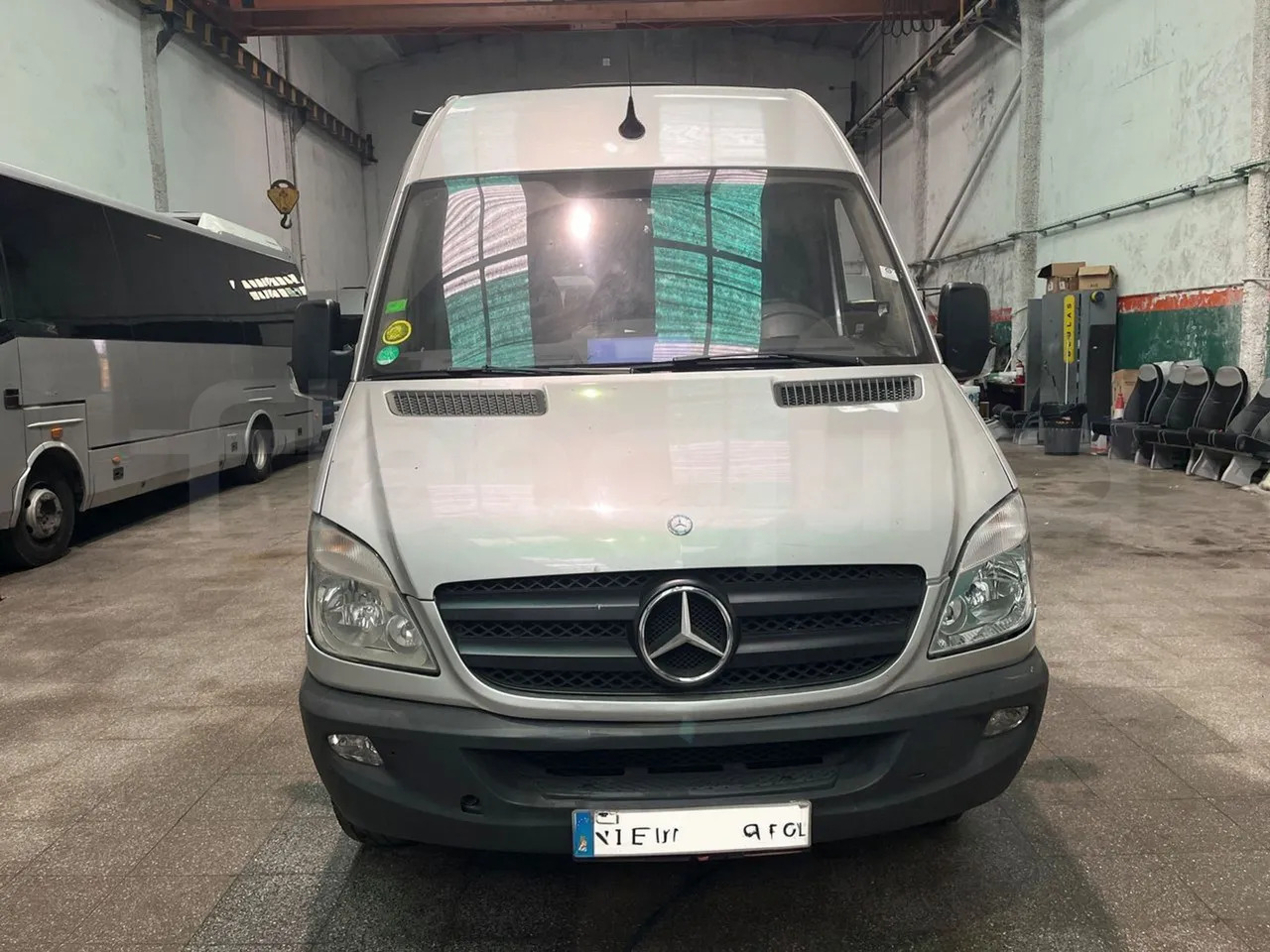 Mercedes-Benz Sprinter - Minibus, People carrier: picture 2 Mercedes-Benz Sprinter - Minibus, People carrier: picture 2