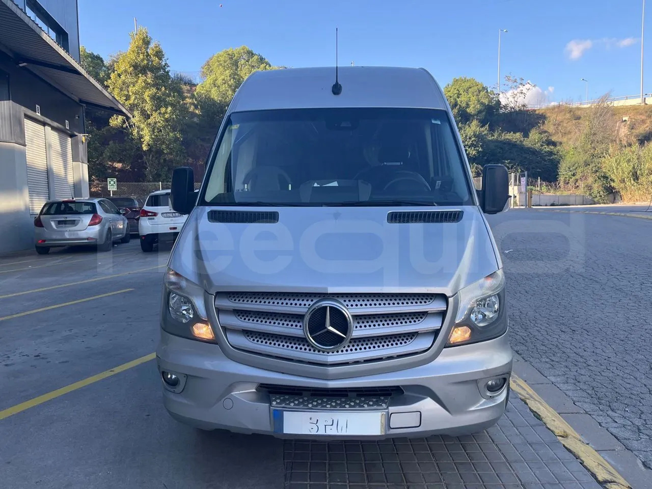 Mercedes-Benz Sprinter - Minibus, People carrier: picture 2 Mercedes-Benz Sprinter - Minibus, People carrier: picture 2