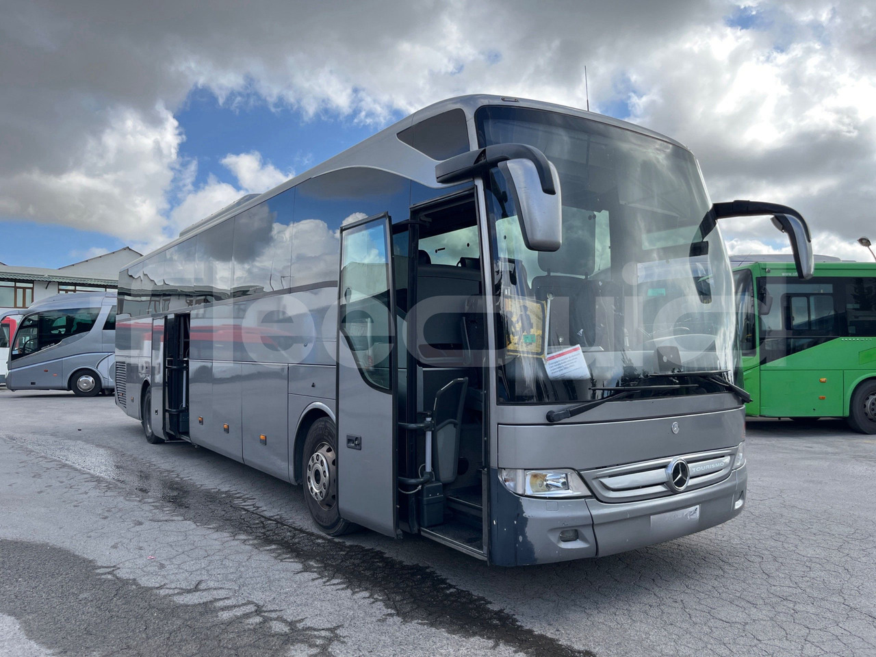 Coach Mercedes-Benz Tourismo: picture 12