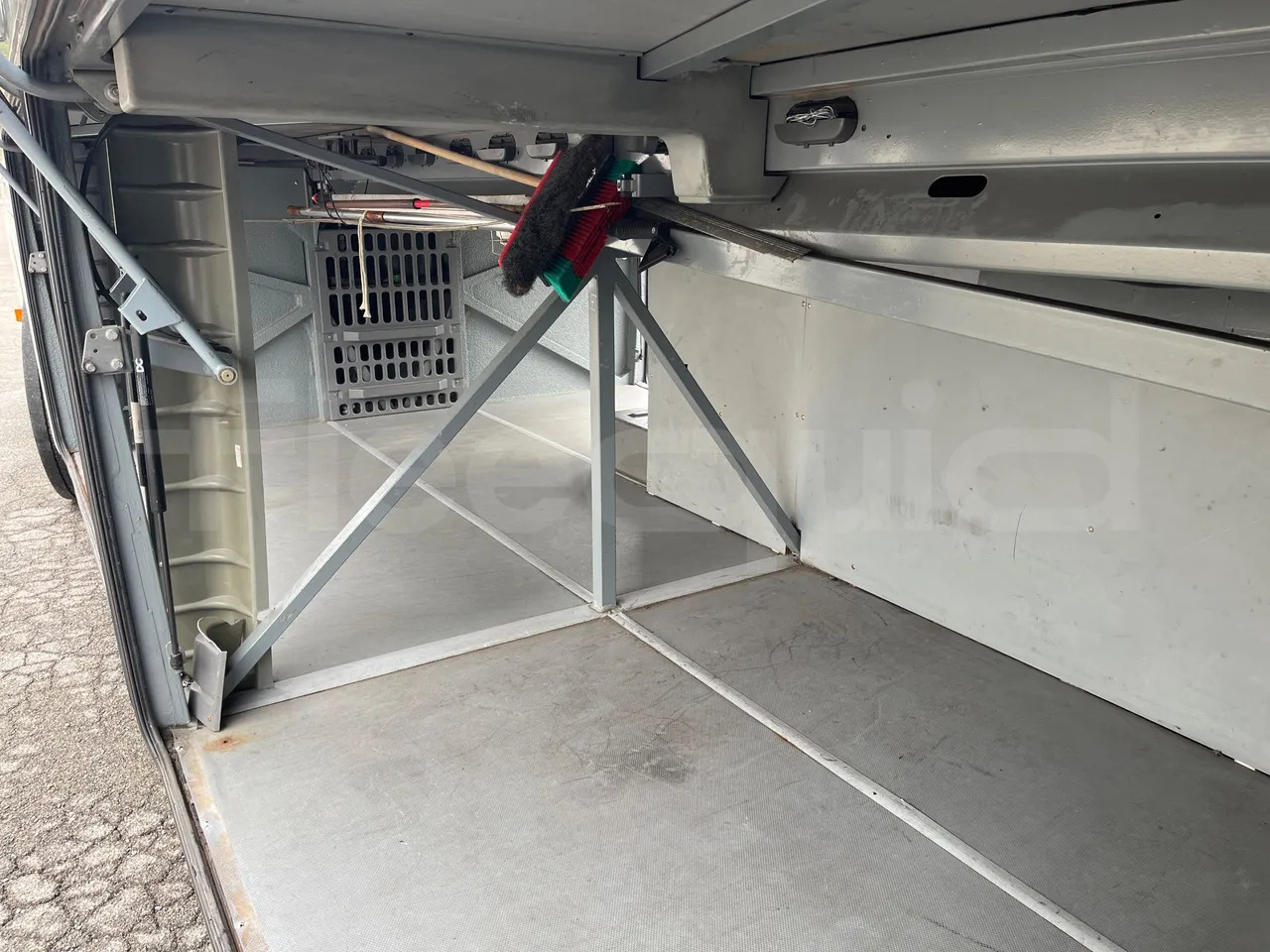 Coach Mercedes-Benz Tourismo: picture 8