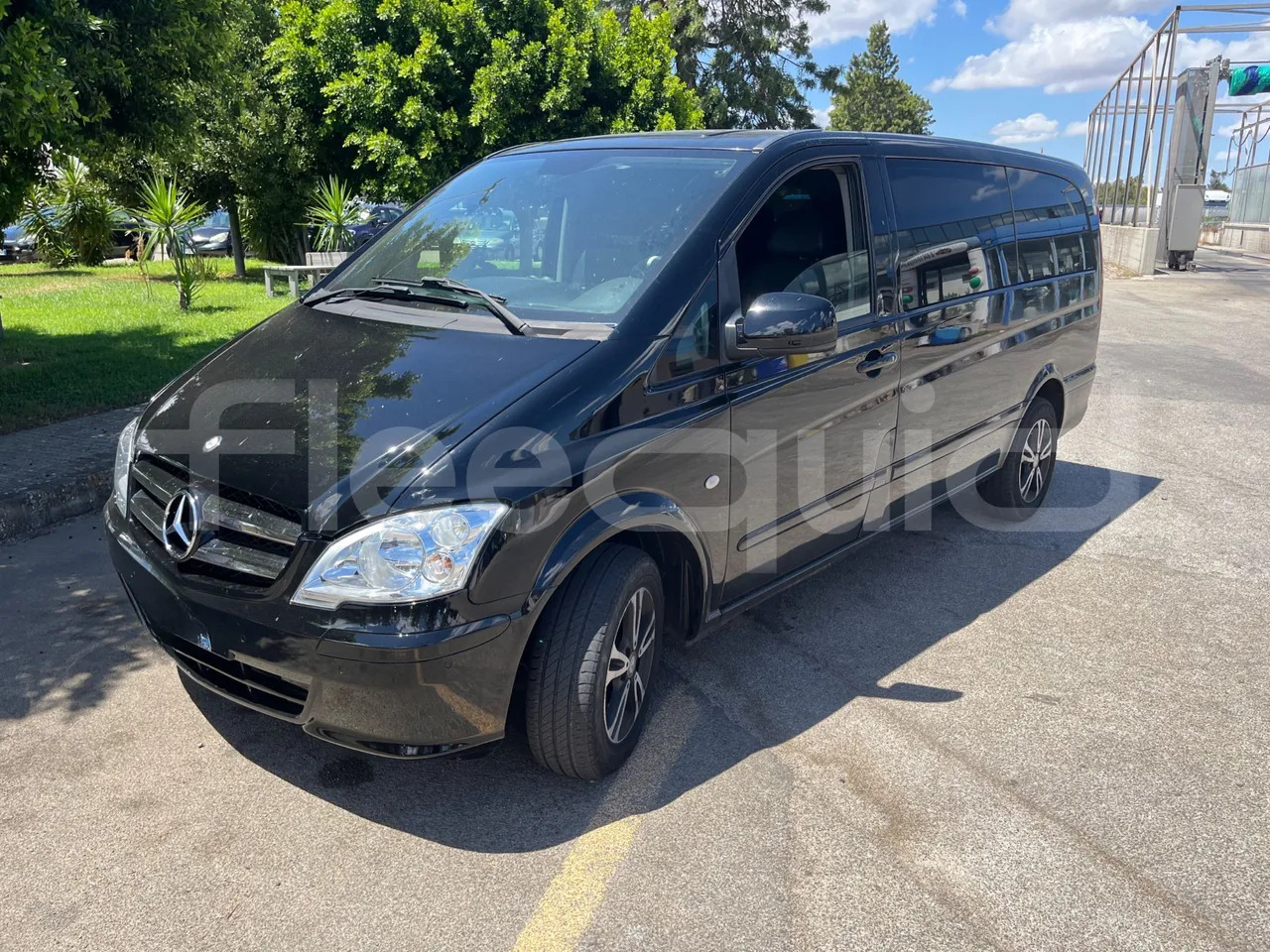 Mercedes-Benz Vito - Minibus, People carrier: picture 4 Mercedes-Benz Vito - Minibus, People carrier: picture 4