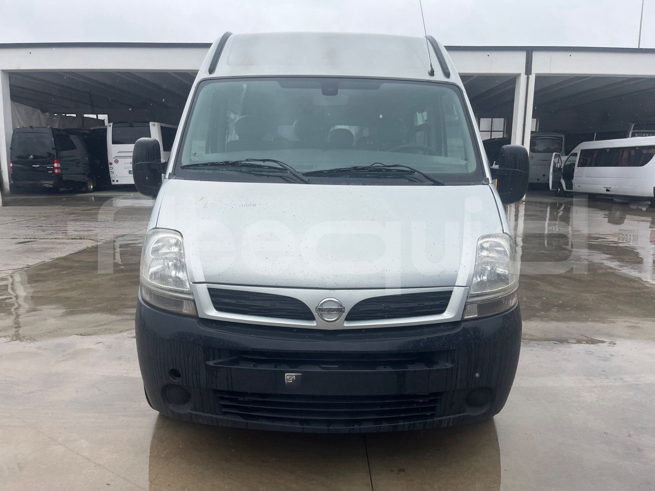 Nissan Interstar - Minibus, People carrier: picture 1 Nissan Interstar - Minibus, People carrier: picture 1