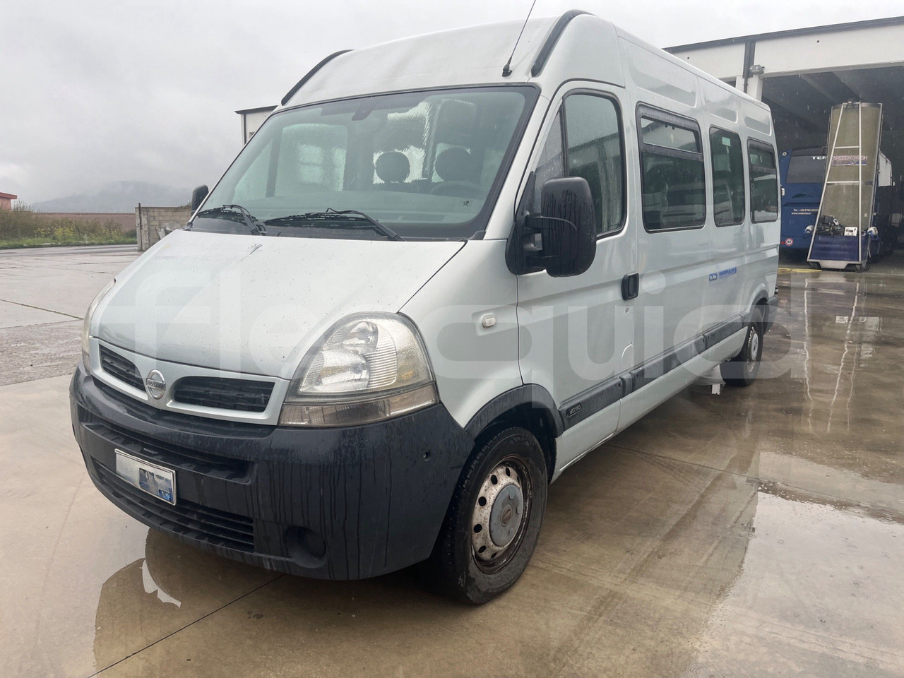 Nissan Interstar - Minibus, People carrier: picture 3 Nissan Interstar - Minibus, People carrier: picture 3