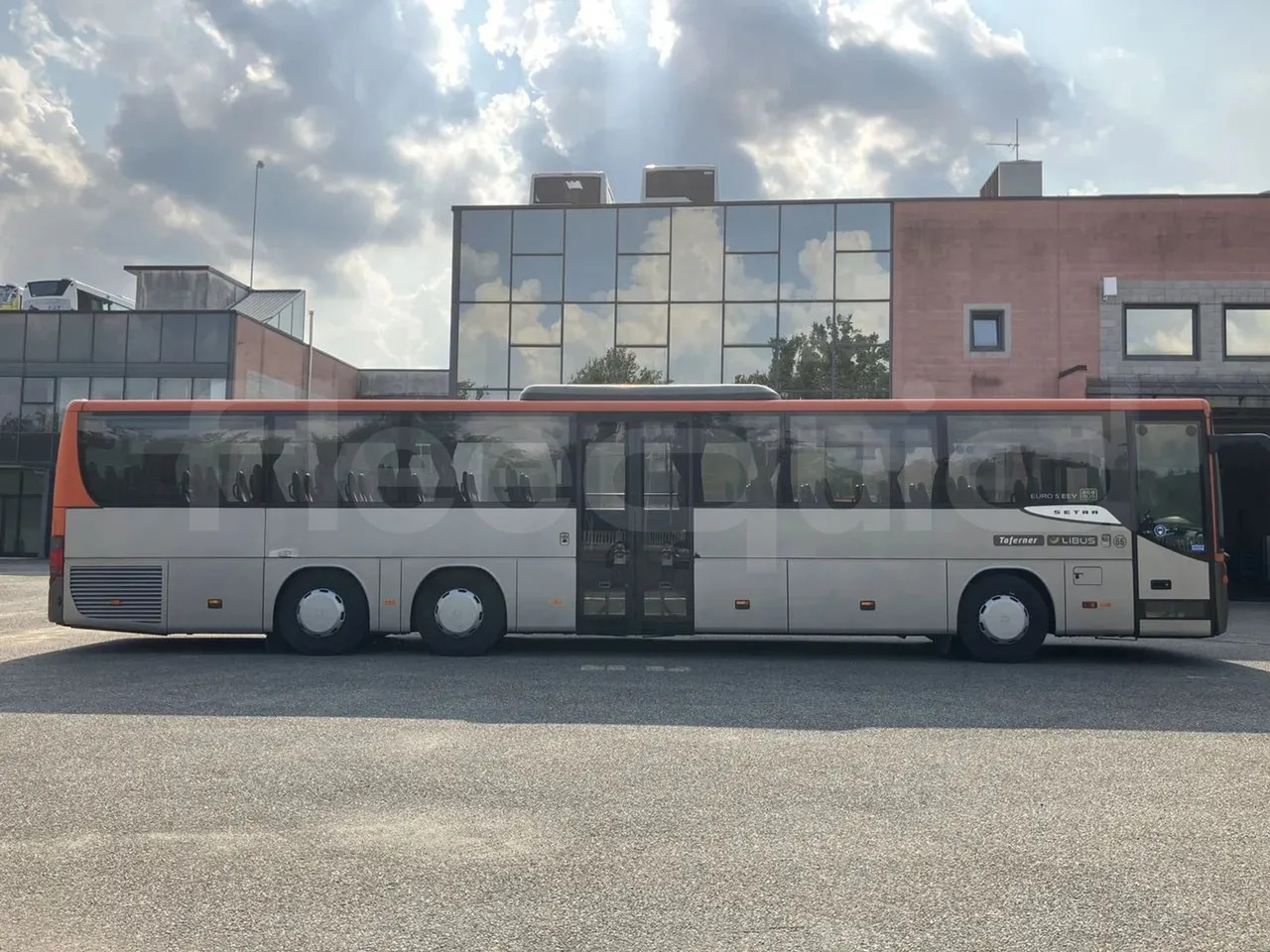 Suburban bus Setra S417: picture 19