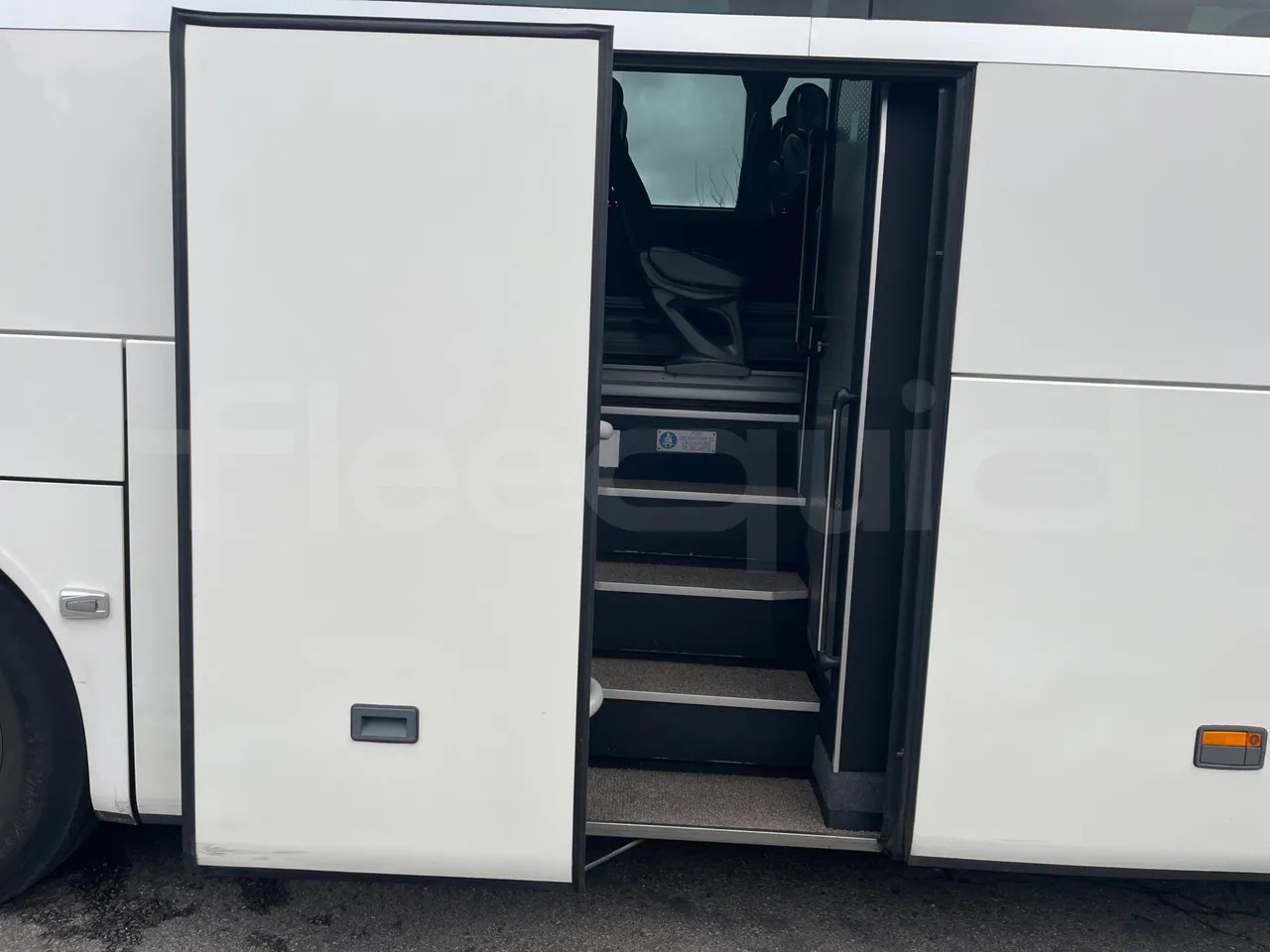 Leasing of  Setra S516 Setra S516: picture 16
