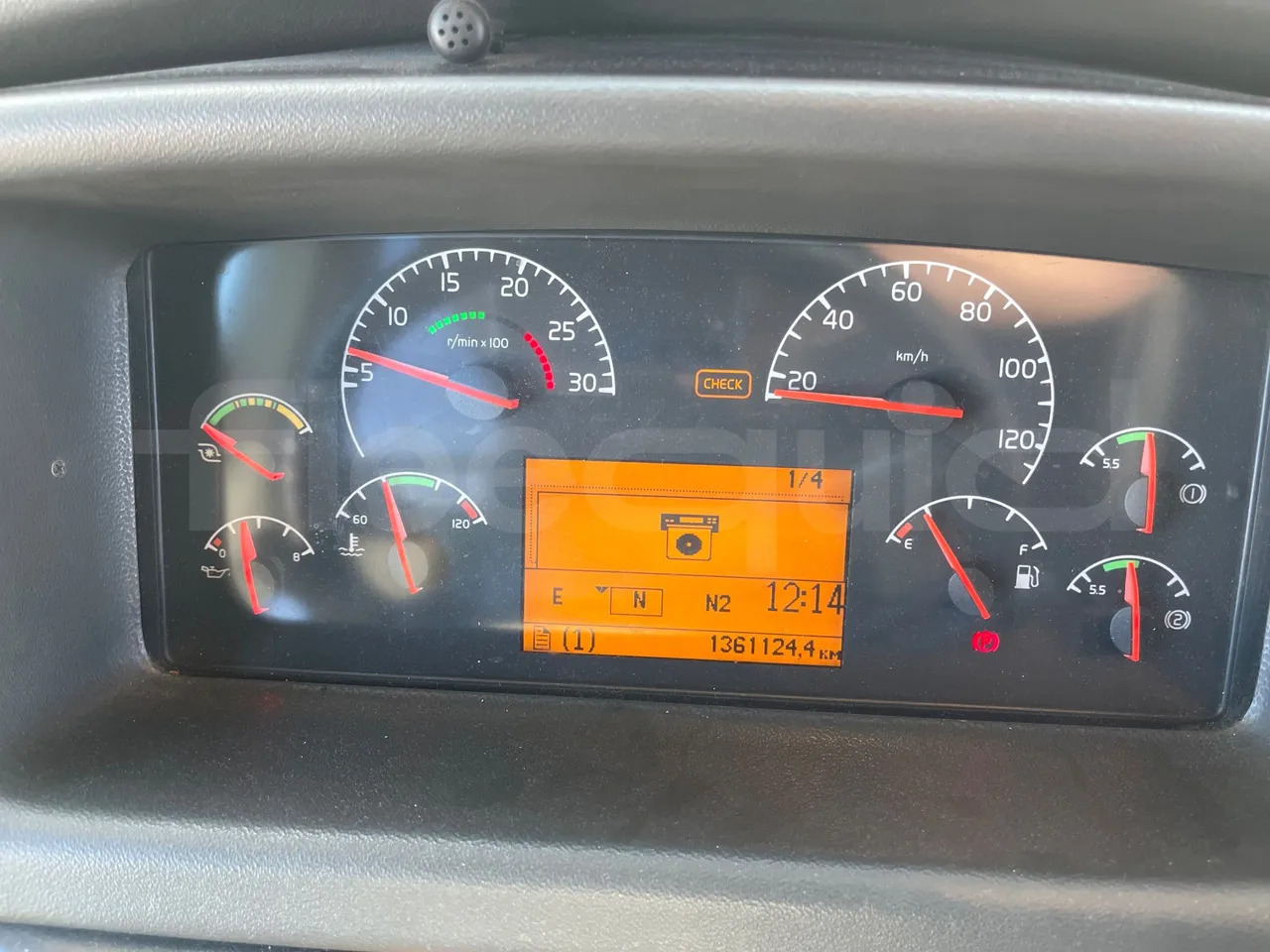 Volvo B12B - Coach: picture 3 Volvo B12B - Coach: picture 3