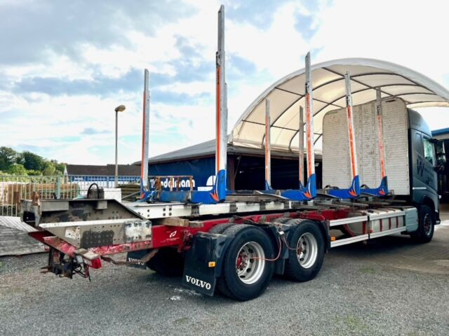 ALUCAR Holzaufbau mit Rungen - Forestry equipment: picture 1 ALUCAR Holzaufbau mit Rungen - Forestry equipment: picture 1