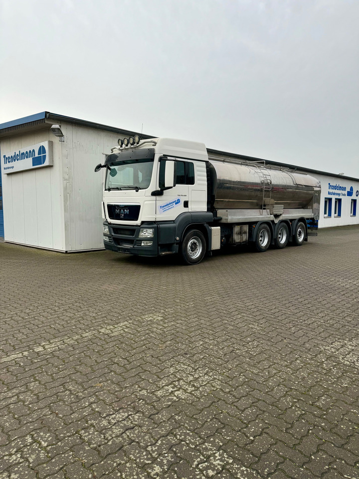 MAN TGS 35.480 8X4-2 TRIDEM Wasser-Tank - Tanker truck: picture 5 MAN TGS 35.480 8X4-2 TRIDEM Wasser-Tank - Tanker truck: picture 5