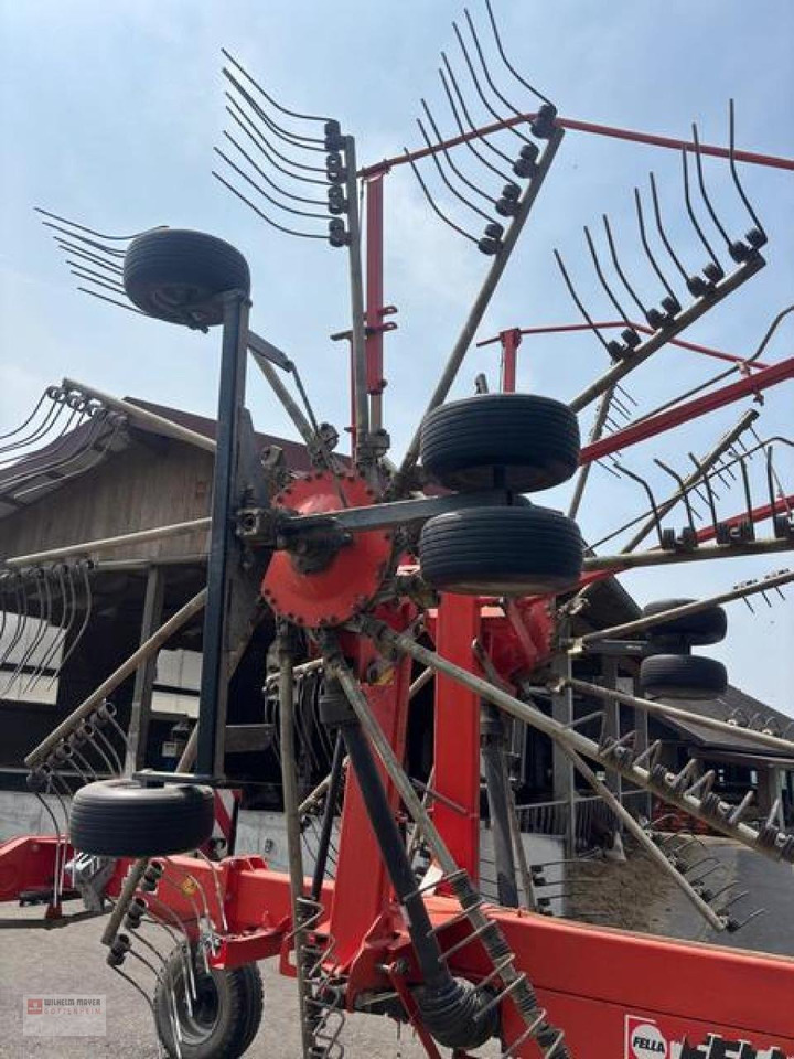 Fella TS 800 - Tedder/ Rake: picture 2 Fella TS 800 - Tedder/ Rake: picture 2