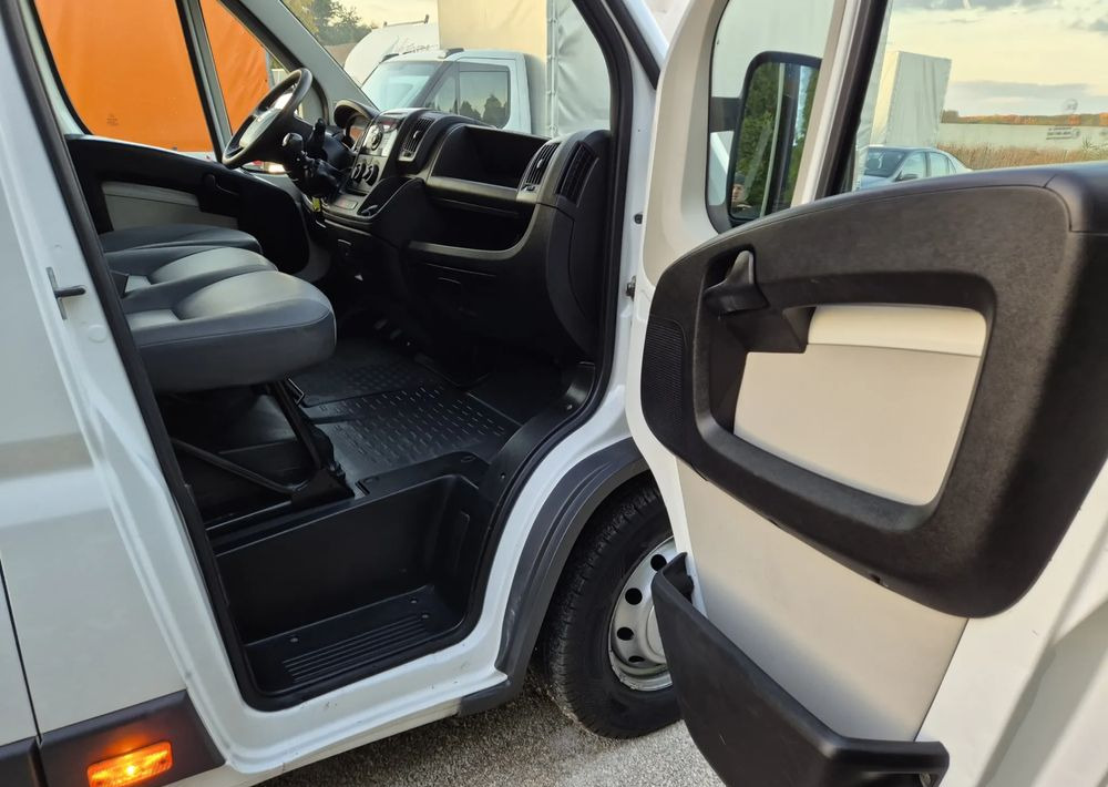 Fiat DUCATO 2.3 150KM / - Crew cab van: picture 5 Fiat DUCATO 2.3 150KM / - Crew cab van: picture 5