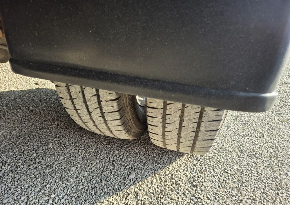 Closed box van Iveco 50C15 3.0 150KM: picture 18