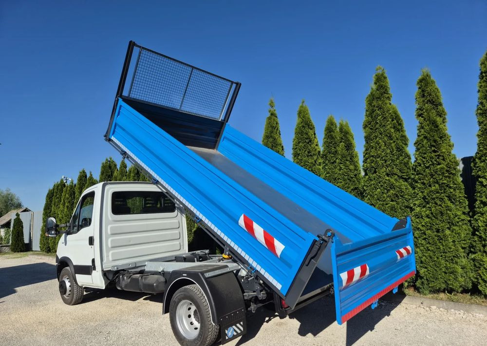 Iveco 70C17 50C15 35C15/ 3.0 170KM/ Dmc 3.5t/ - Tipper van: picture 3 Iveco 70C17 50C15 35C15/ 3.0 170KM/ Dmc 3.5t/ - Tipper van: picture 3