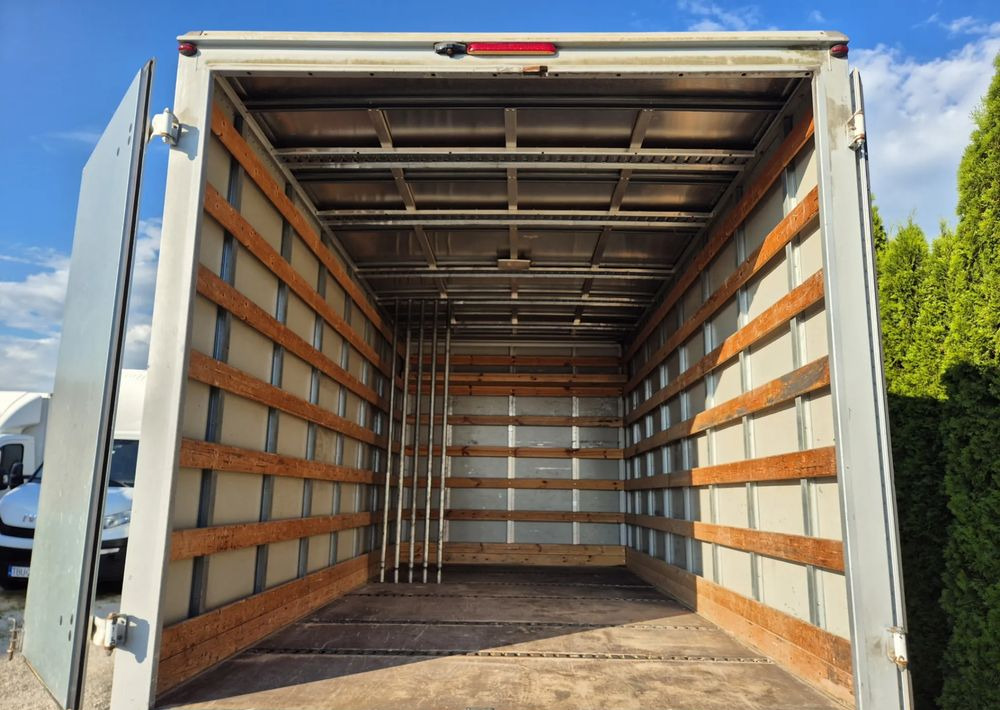 Peugeot Boxer 3.0 180KM - Closed box van: picture 5 Peugeot Boxer 3.0 180KM - Closed box van: picture 5