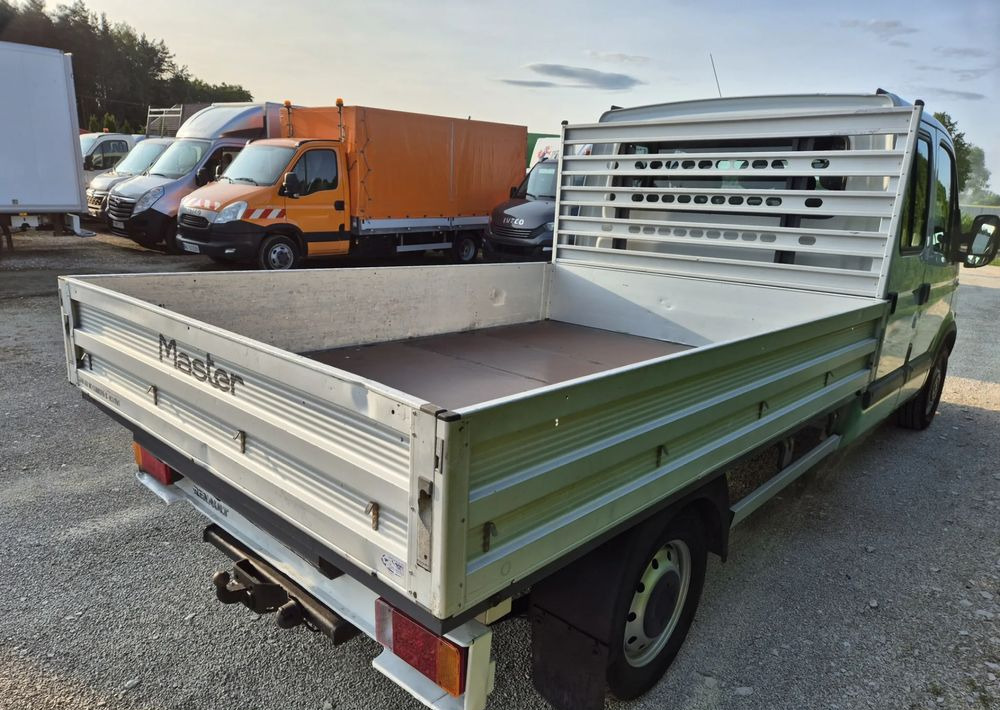 Crew cab van Renault Master 2.5 120KM Dubel Kabina: picture 9 Crew cab van Renault Master 2.5 120KM Dubel Kabina: picture 9