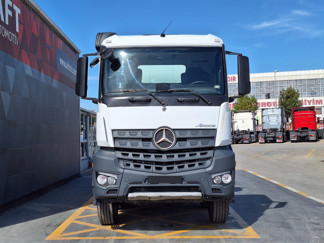 MERCEDES-BENZ AROCS 4142 - Cement mixer: picture 2 MERCEDES-BENZ AROCS 4142 - Cement mixer: picture 2