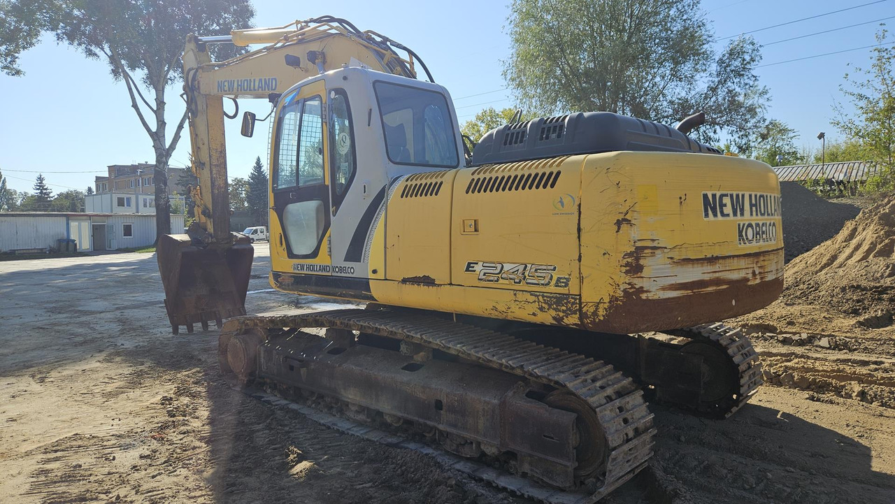 NEW HOLLAND E 245 B - Crawler excavator: picture 5 NEW HOLLAND E 245 B - Crawler excavator: picture 5