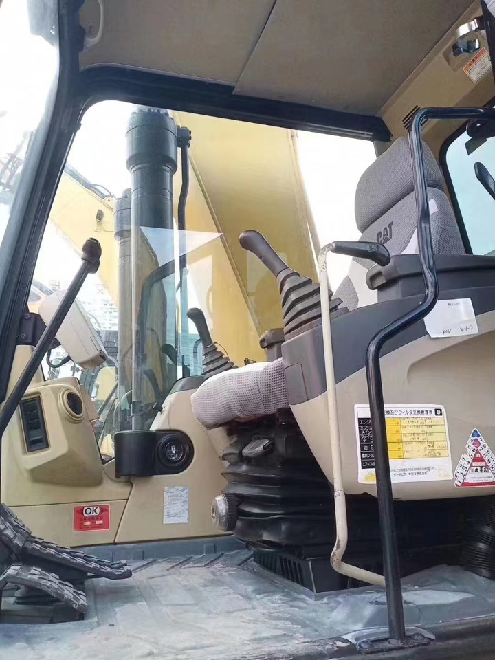 CATERPILLAR 325C used excavator low price for sale - Crawler excavator: picture 2 CATERPILLAR 325C used excavator low price for sale - Crawler excavator: picture 2