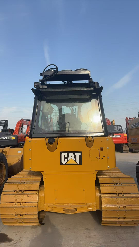 CATERPILLAR D5k diesel compact precision fuel-efficient cater bulldozer - Bulldozer: picture 4 CATERPILLAR D5k diesel compact precision fuel-efficient cater bulldozer - Bulldozer: picture 4