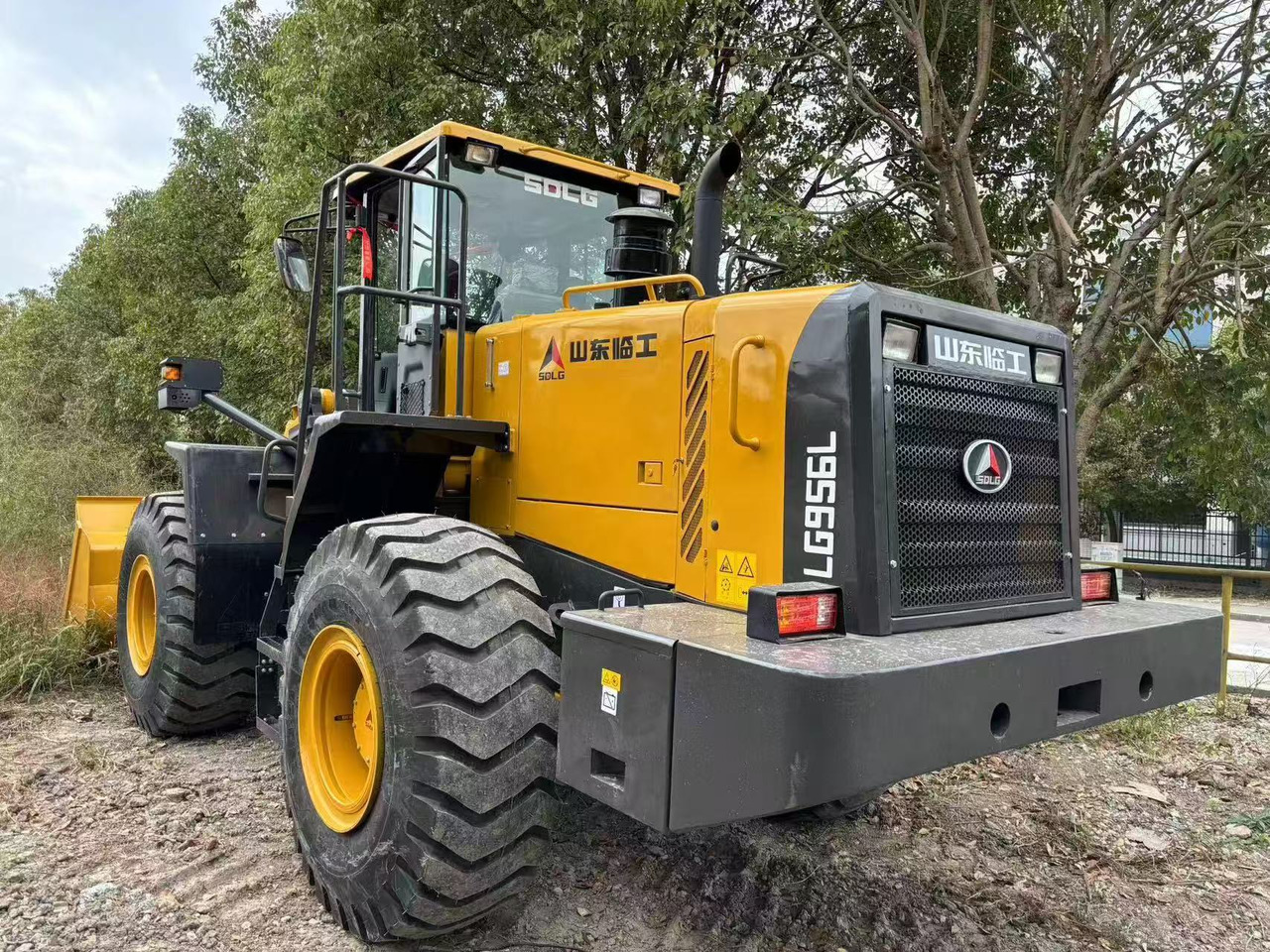 SDLG LG956L - Wheel loader: picture 4 SDLG LG956L - Wheel loader: picture 4