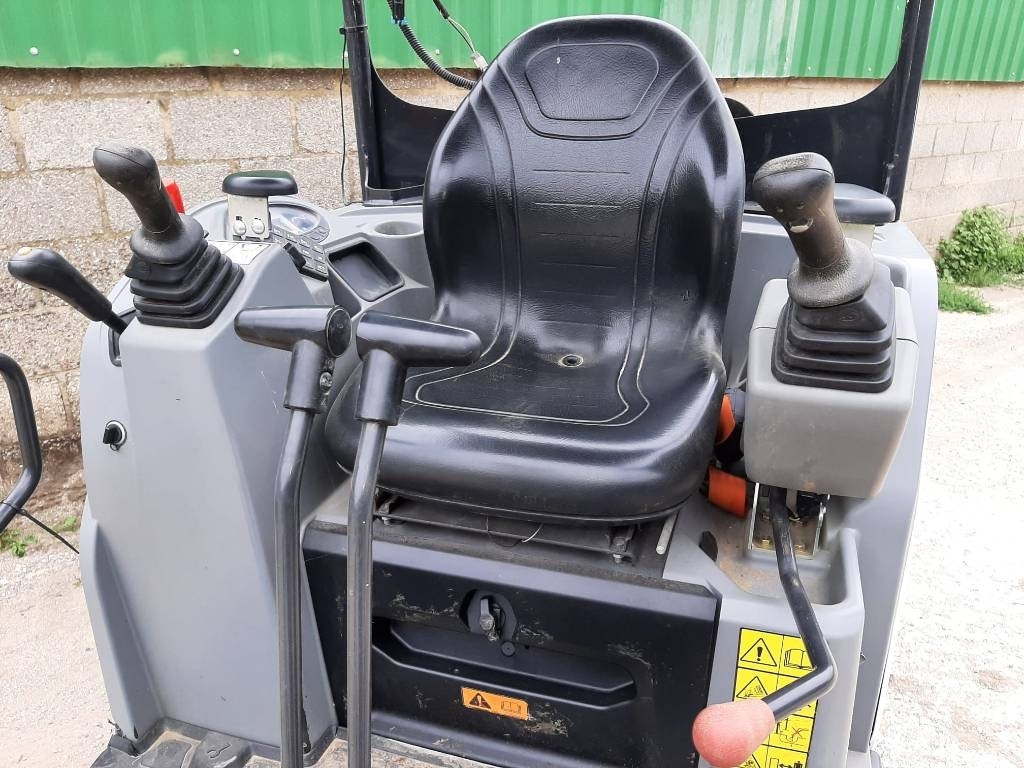 Bobcat E 19 - Mini excavator: picture 3 Bobcat E 19 - Mini excavator: picture 3