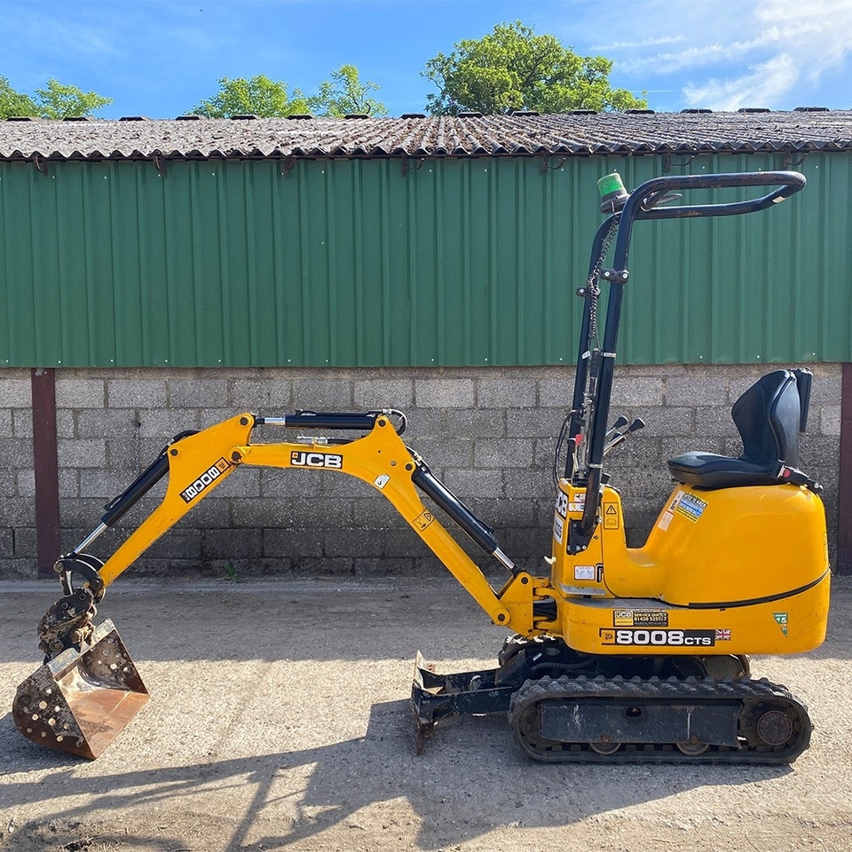 JCB 8008 - Mini excavator: picture 3 JCB 8008 - Mini excavator: picture 3