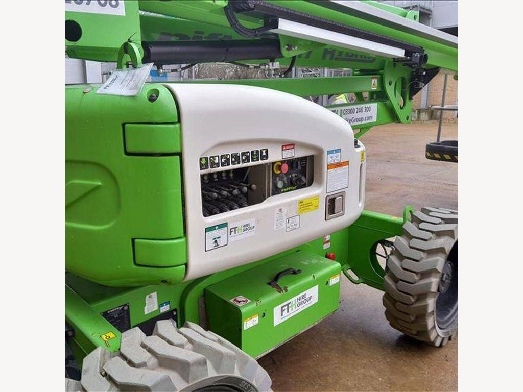 Niftylift HR 17 - Articulated boom lift: picture 5 Niftylift HR 17 - Articulated boom lift: picture 5