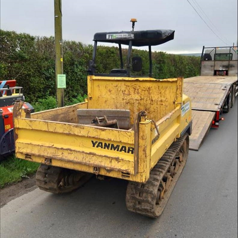 Yanmar C 30 R - Tracked dumper: picture 2 Yanmar C 30 R - Tracked dumper: picture 2