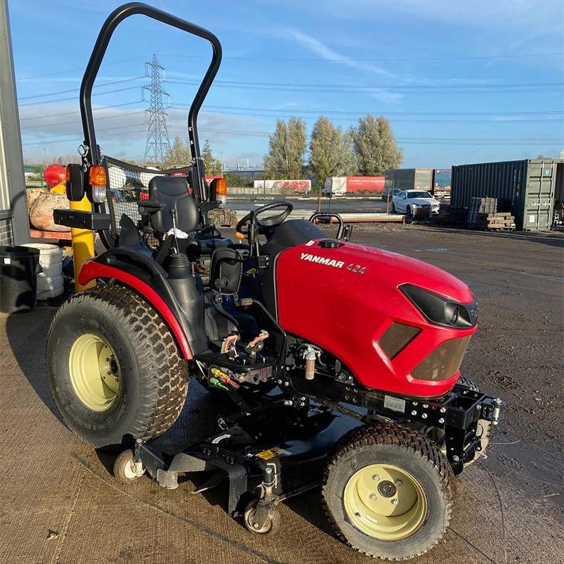 Yanmar SA 424 - Farm tractor: picture 2 Yanmar SA 424 - Farm tractor: picture 2