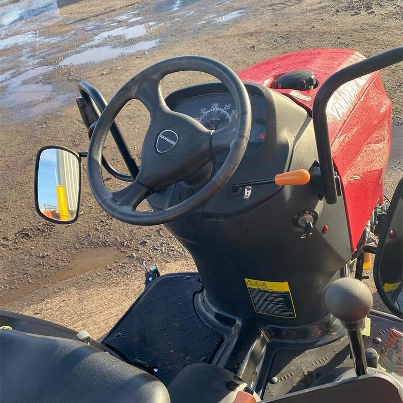 Yanmar SA 424 - Farm tractor: picture 4 Yanmar SA 424 - Farm tractor: picture 4