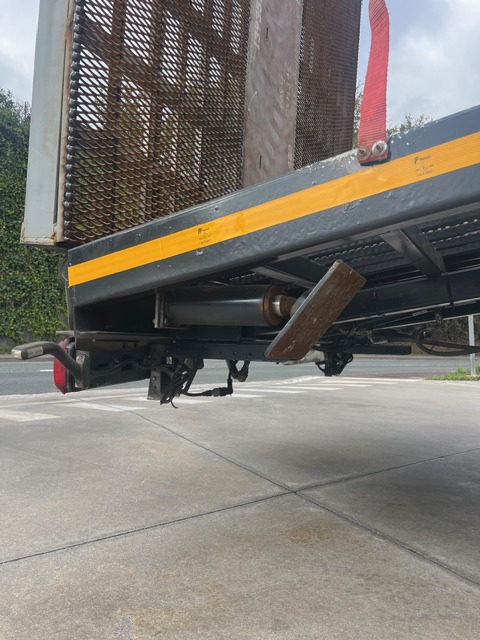 MAN - Car transporter truck: picture 5 MAN - Car transporter truck: picture 5