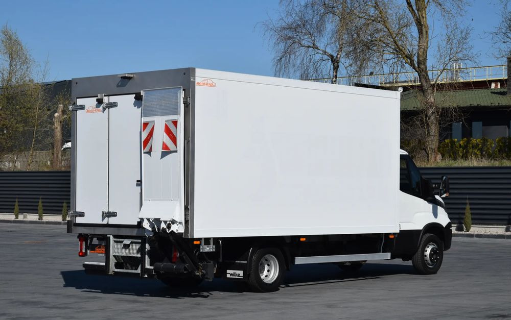 Iveco DAILY 70C18 / 3.0 - 180 KM / AUTOMAT HI-MATIC / 3 OSOBY / CHŁODNIA - MROŹNIA 4,55 M / AGREGAD FRIGOBLOCK / WINDA SORENSEN / KLIMA / TEMPOMAT / KAMERA COFANIA / REGULOWANE ZAWIESZENIE / SERWISOWA - Refrigerated truck: picture 5 Iveco DAILY 70C18 / 3.0 - 180 KM / AUTOMAT HI-MATIC / 3 OSOBY / CHŁODNIA - MROŹNIA 4,55 M / AGREGAD FRIGOBLOCK / WINDA SORENSEN / KLIMA / TEMPOMAT / KAMERA COFANIA / REGULOWANE ZAWIESZENIE / SERWISOWA - Refrigerated truck: picture 5