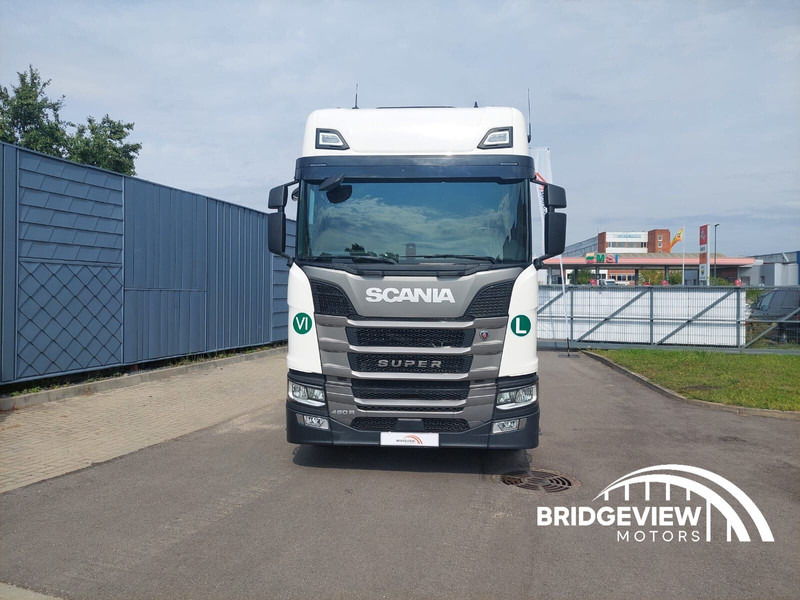 Scania R460 - Tractor unit: picture 3 Scania R460 - Tractor unit: picture 3