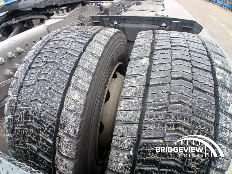 Tractor unit Volvo FH460: picture 15 Tractor unit Volvo FH460: picture 15